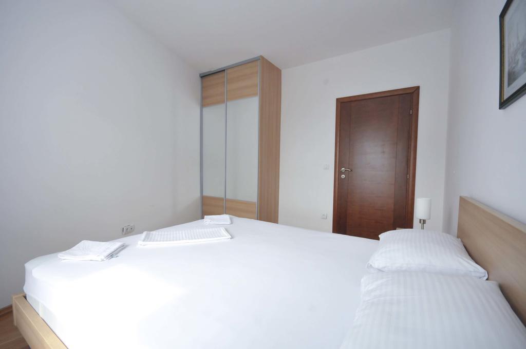 City & Sea Apartments Budva Bagian luar foto