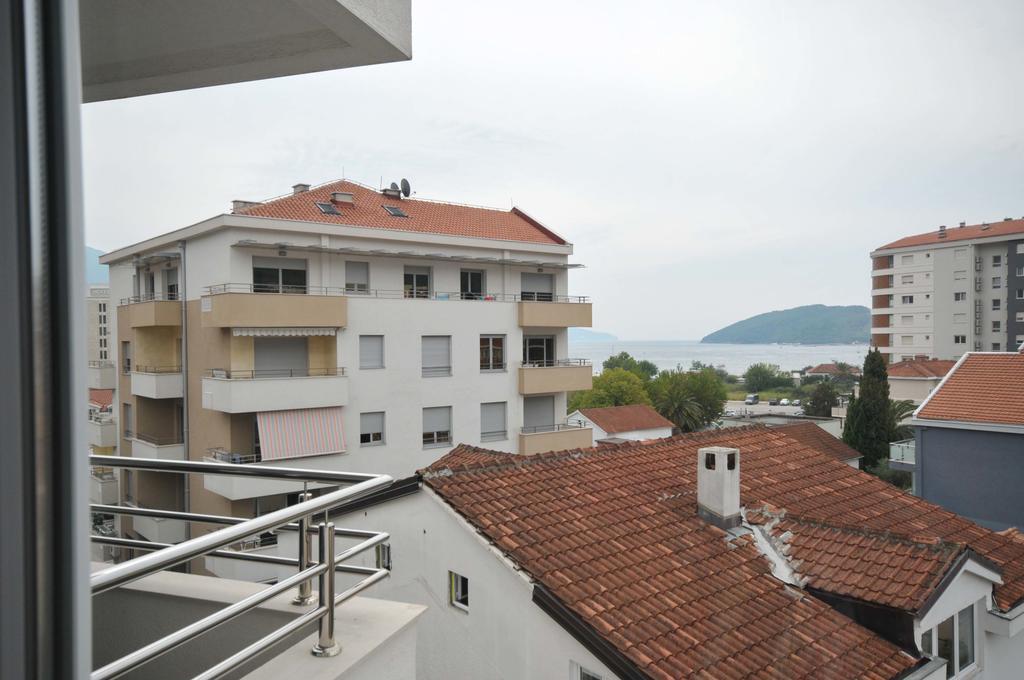 City & Sea Apartments Budva Bagian luar foto