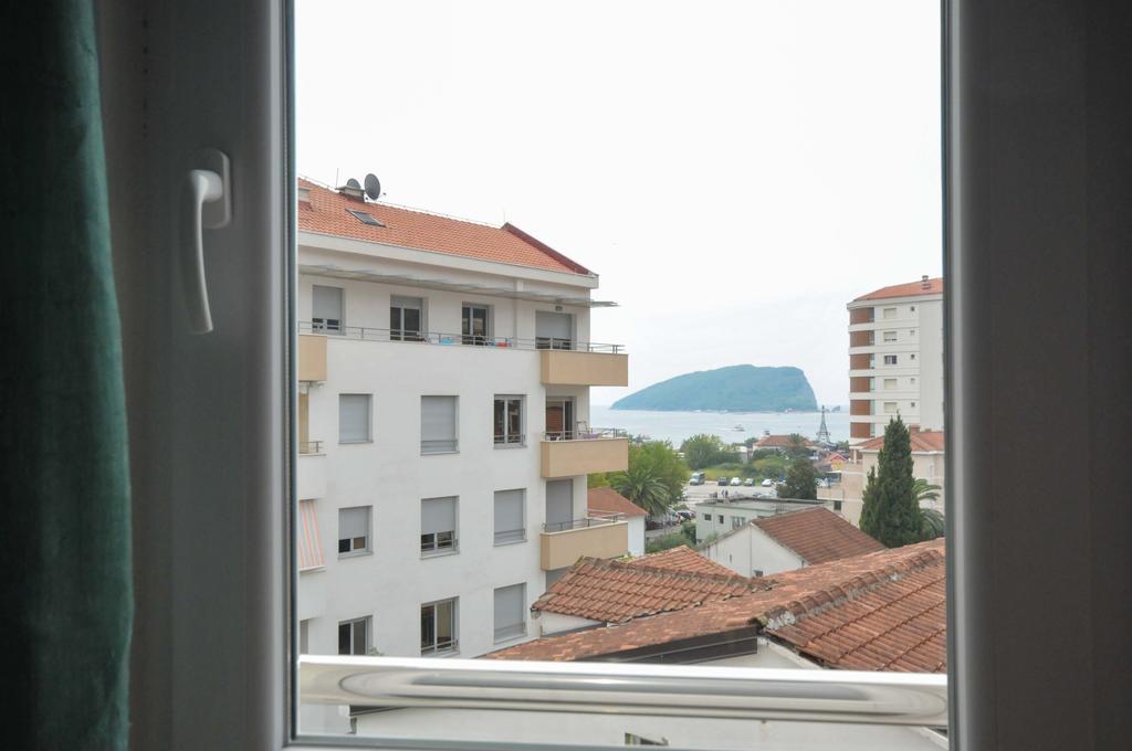 City & Sea Apartments Budva Bagian luar foto