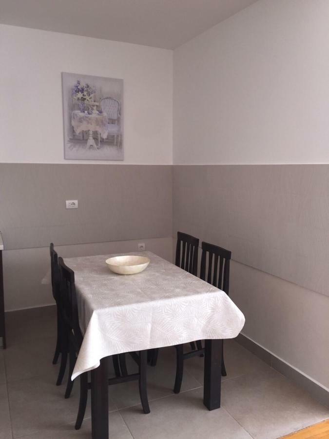 City & Sea Apartments Budva Bagian luar foto